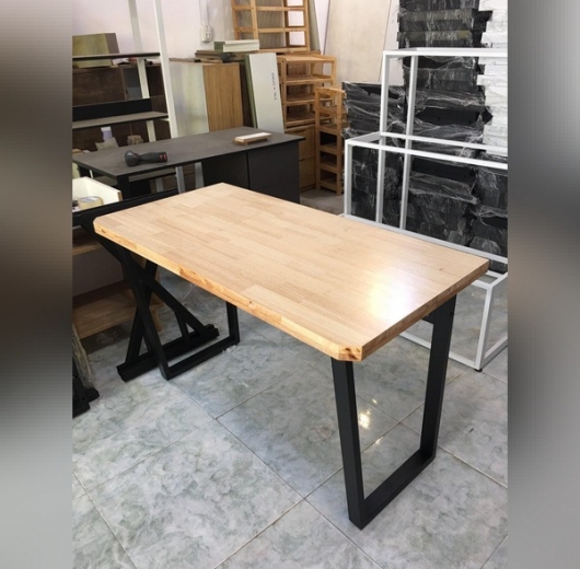 Bàn Làm Việc Simple Gỗ Caosu Dày / Chân K